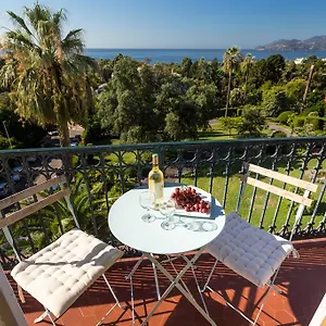 Claire Deluxe , Cannes Frankreich