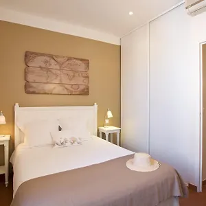 15 Cours Massena Apartment Antibes