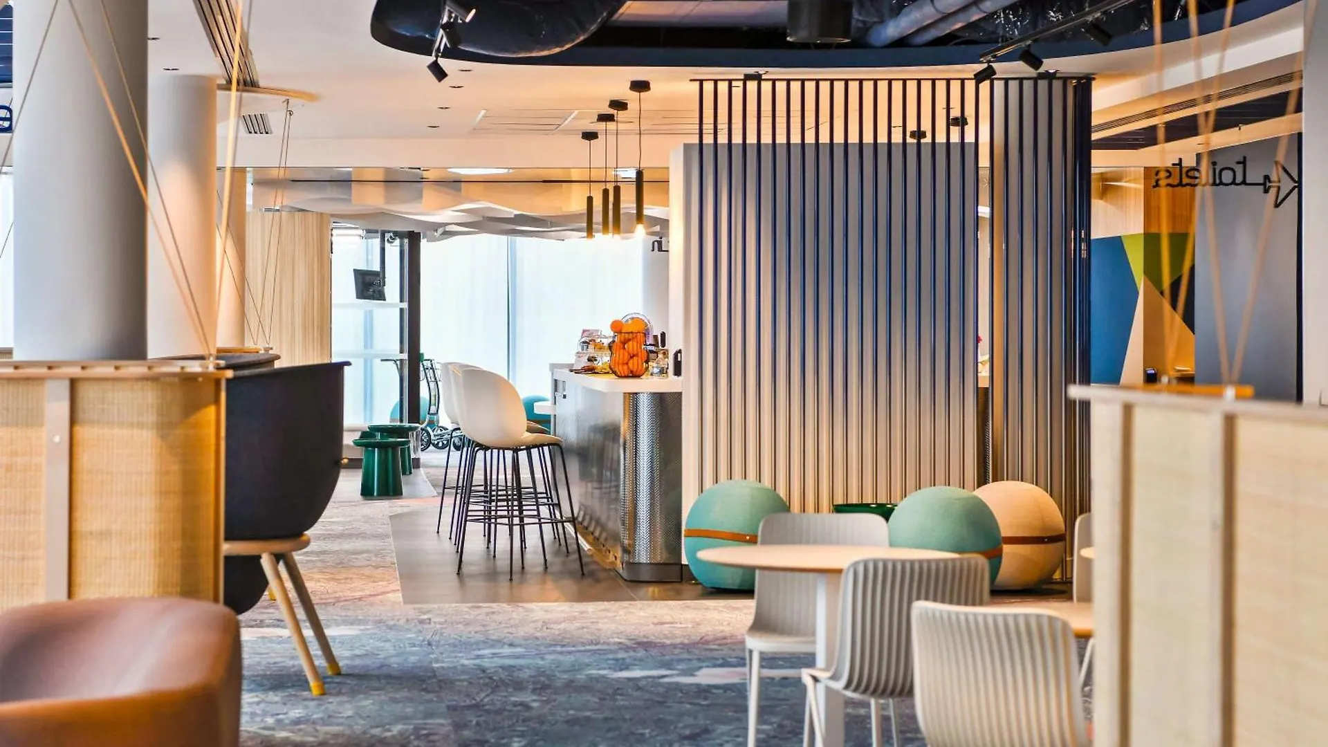 Hotel Ibis Styles Paris Orly Airport à Paray-Vieille-Poste