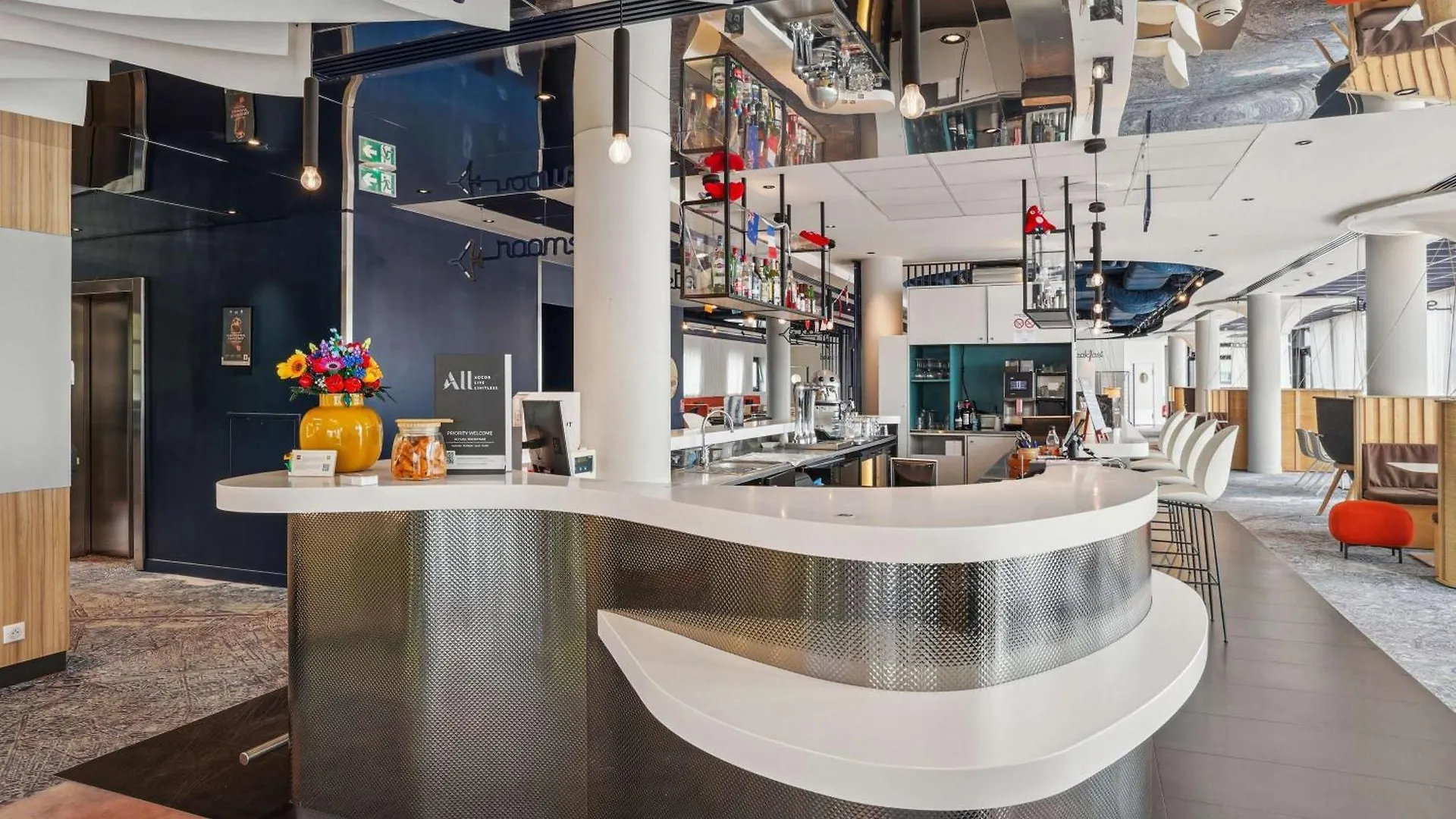 Hotel Ibis Styles Paris Orly Airport à Paray-Vieille-Poste